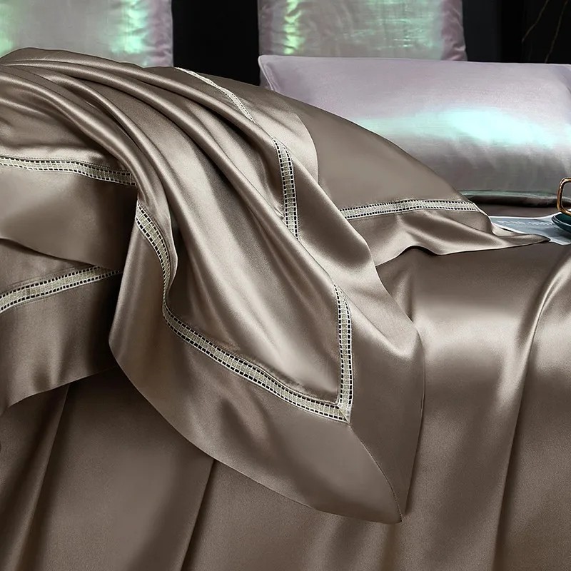 Jedwab morwowy Premium 4 szt.  – Silk Sheet Set recenzja i cena