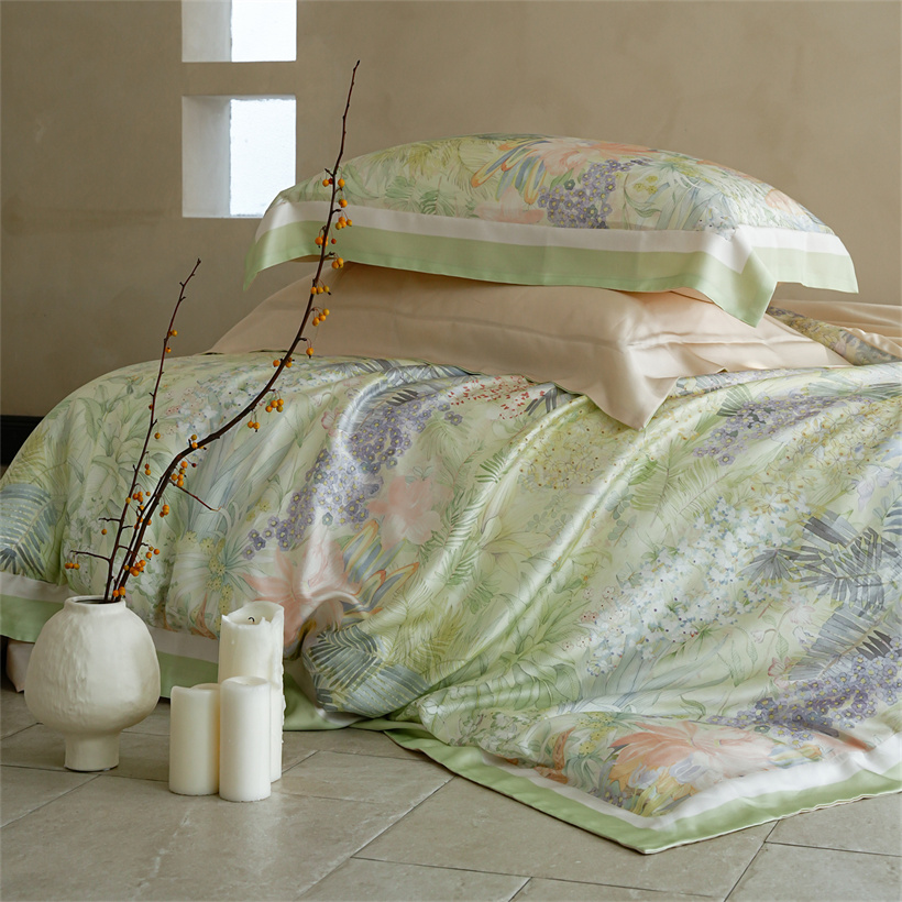 Luksusowy zestaw pościeli ze 1 – Silk Sheet Set recenzja i cena