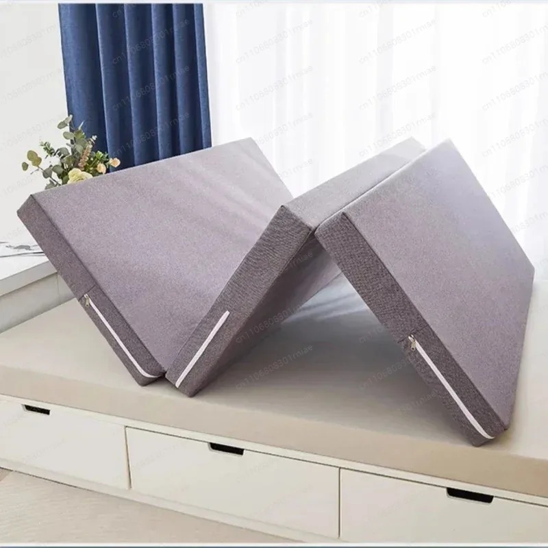 Japoński lateksowy materac pod – Memory Foam Topper recenzja i cena