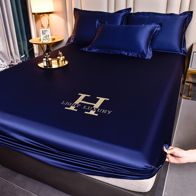 Luksusowe tkaniny lodowego jed – Silk Sheet Set recenzja i cena
